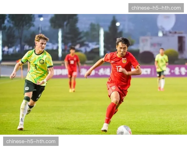 通讯：深入比利亚雷亚尔青年训练营，看他们如何从青少年阶段培养球员利用狭小空间和纵深视野