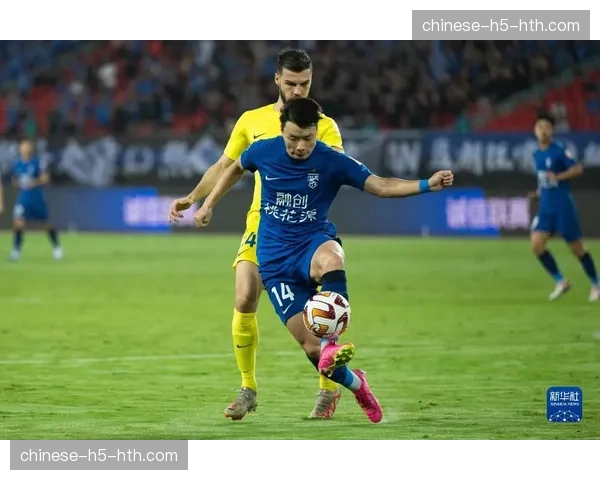 【2026年4月中超联赛·赛前·动态“赛前发布会,天津津门虎主帅于根伟强调‘精神属性’是执行战术基础”